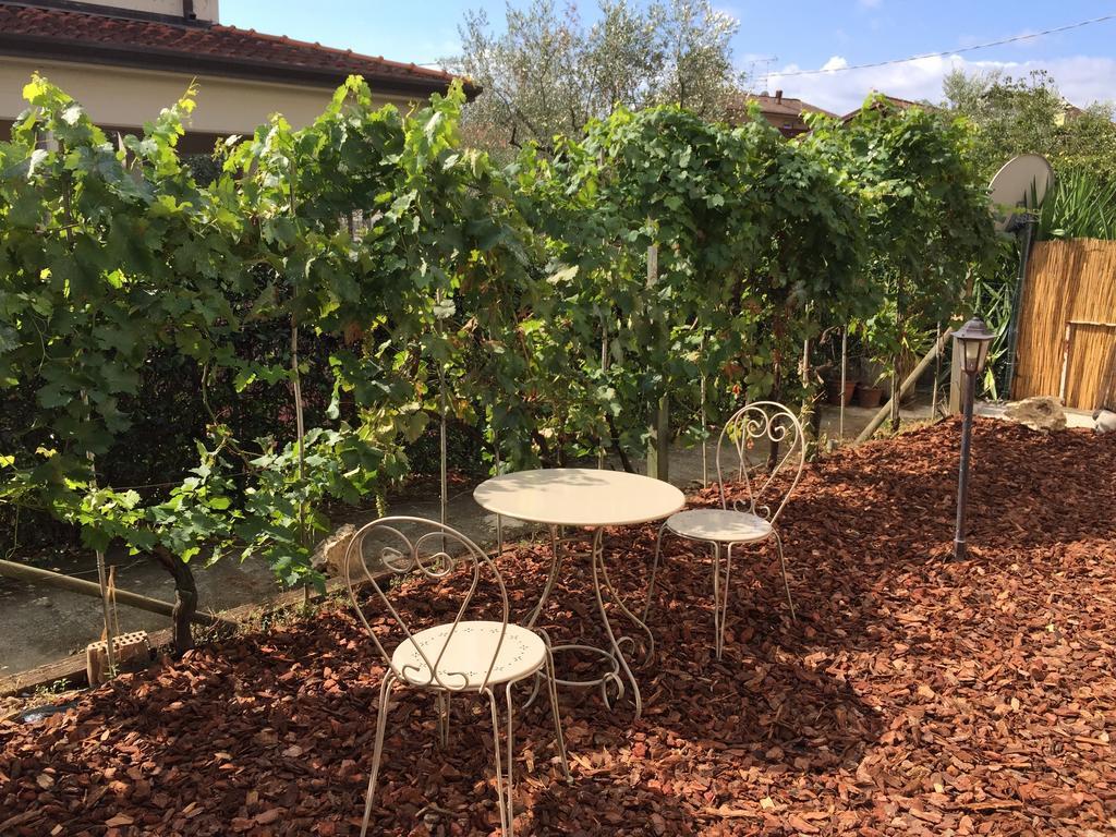 Bed and Breakfast Il Casale Del Giglio Santo Stefano di Magra Exterior foto